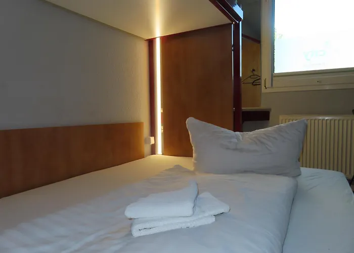 ホテル Hotel City Inn 3*