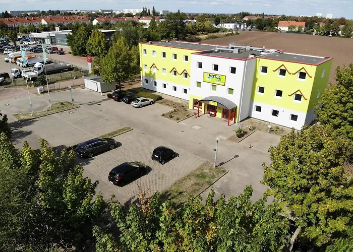 Hotel City Inn Hotel 3*